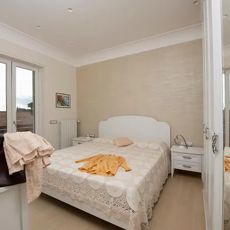아파트 Prima Luce House *